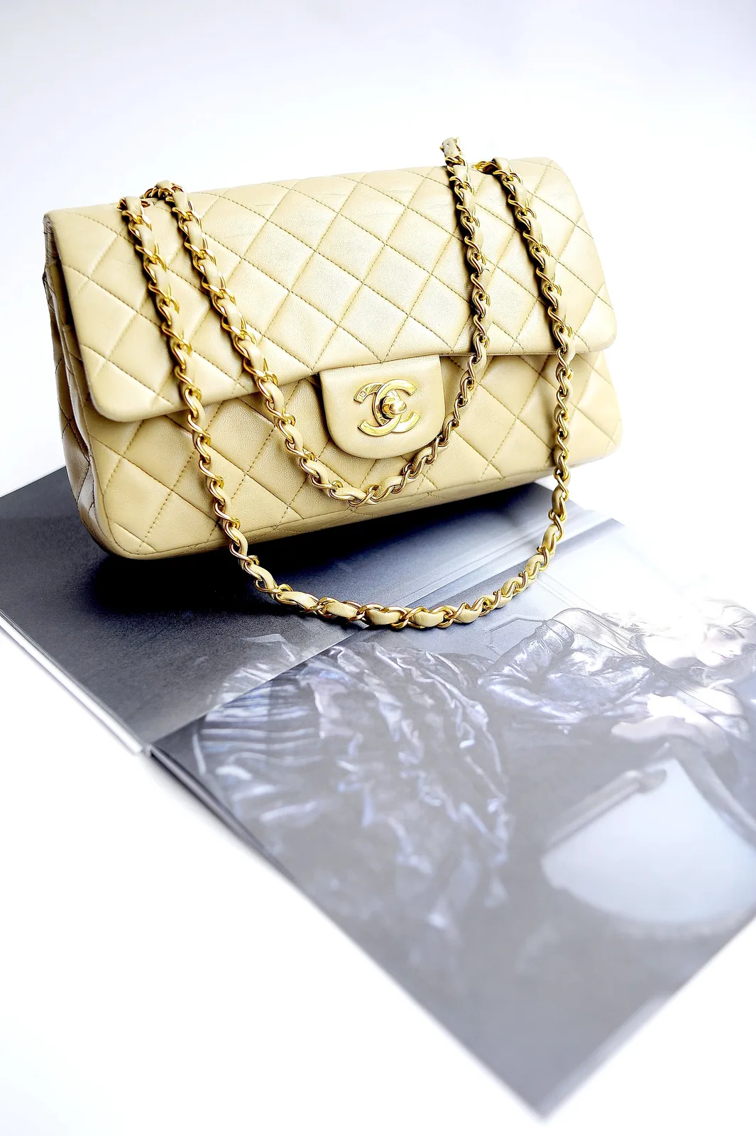Chanel 2.55 Reissue 226, black aged calfskin, ruthenium hardware