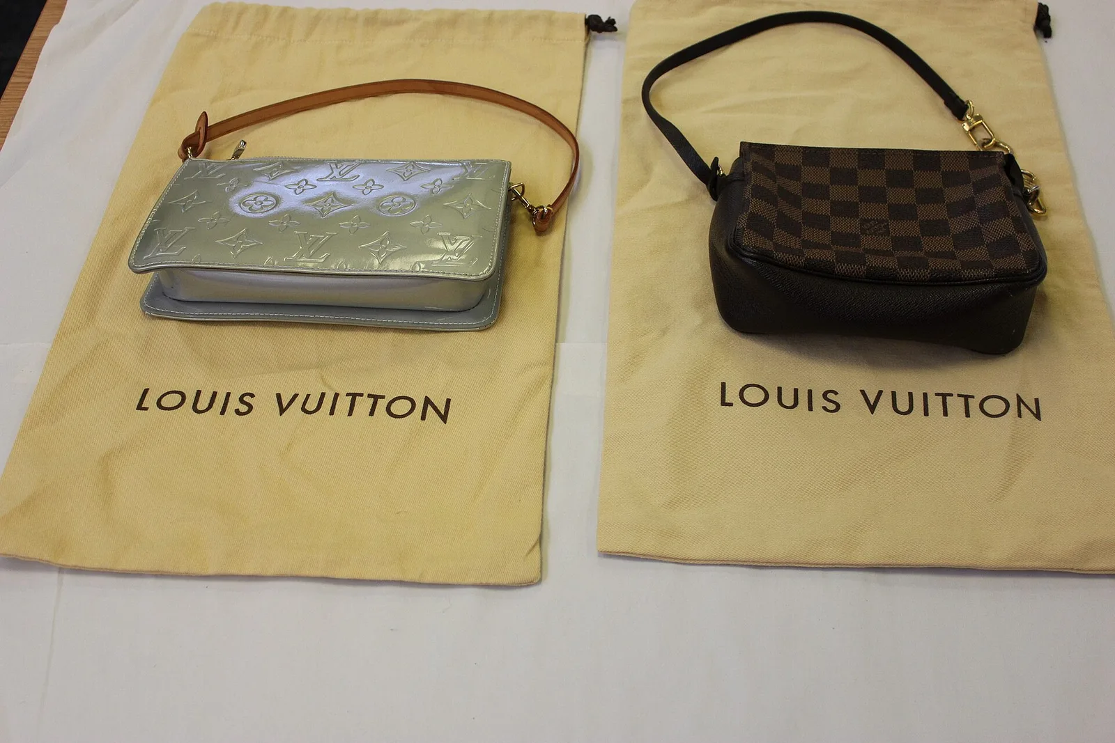 Louis Vuitton, a Speedy 30, a Neverfull MM and an Alma PM in monogram canvas